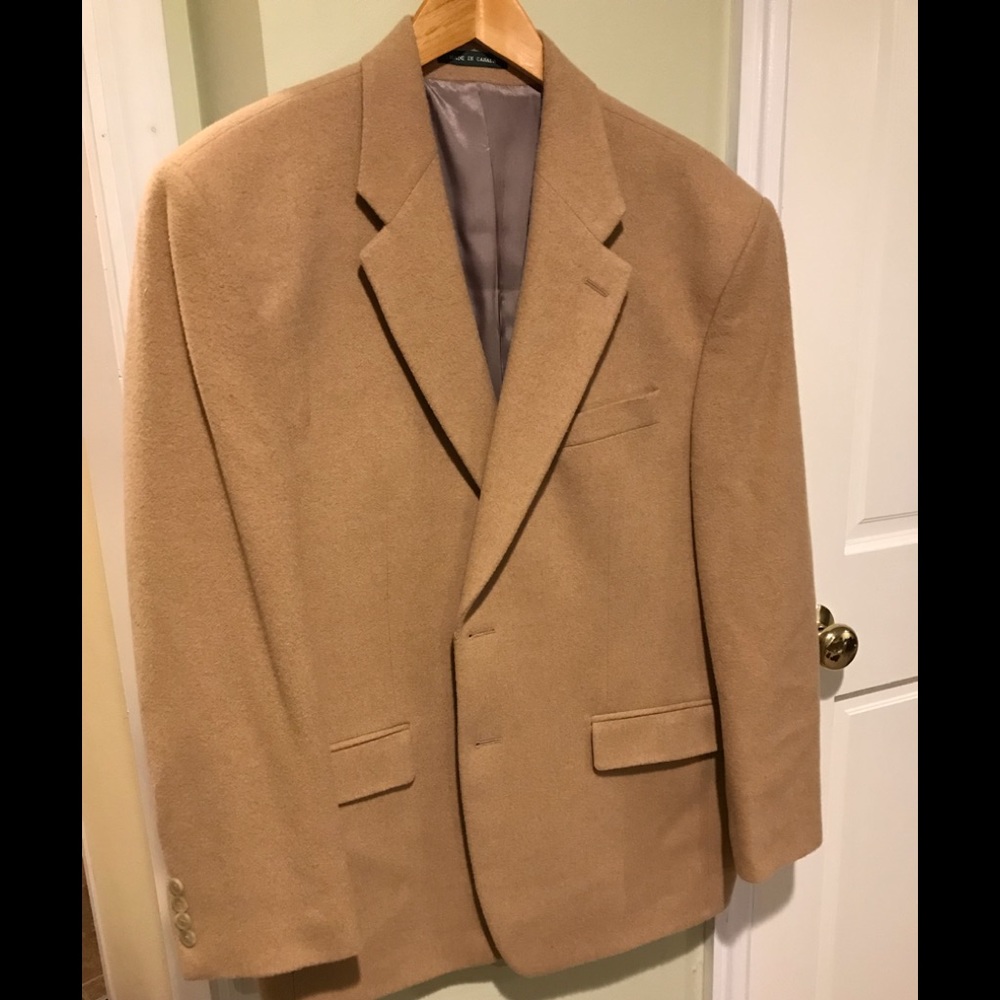 Men’s Camel Hair Blazer -Excellent condition!